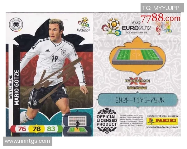 球星亲笔签名足球珍藏版 热爱与荣耀的完美结合彰显非凡魅力 球星亲笔签名足球珍藏版 热爱与荣耀的完美结合彰显非凡魅力