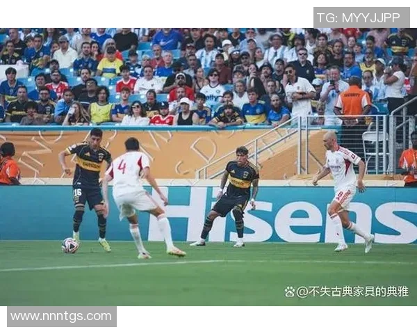 巨星闪耀绿茵场最大足球球星引领世界足坛风云 巨星闪耀绿茵场最大足球球星引领世界足坛风云